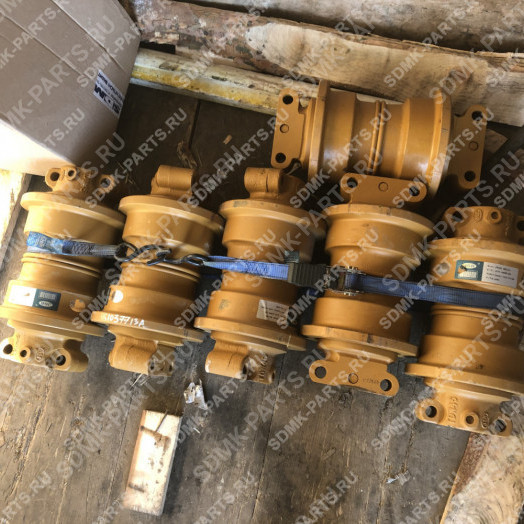 Каток опорный 200104-00021 DOOSAN DX225LCA K1037713A